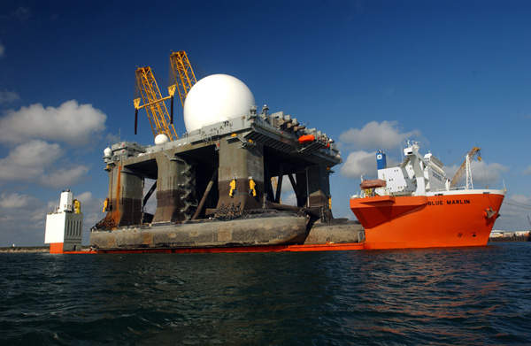 Sea-based X-band radar platform at sea